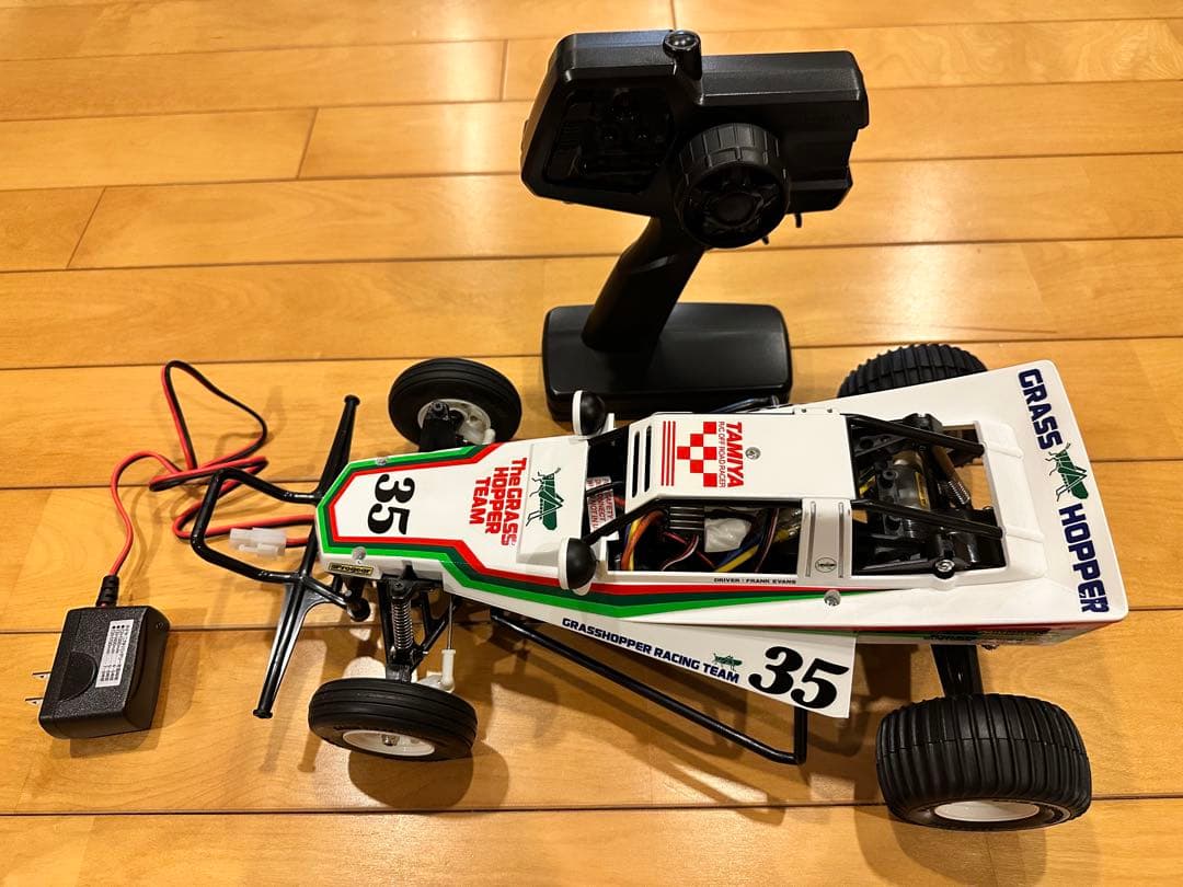 タミヤ　1/10RC XB グラスホッパー