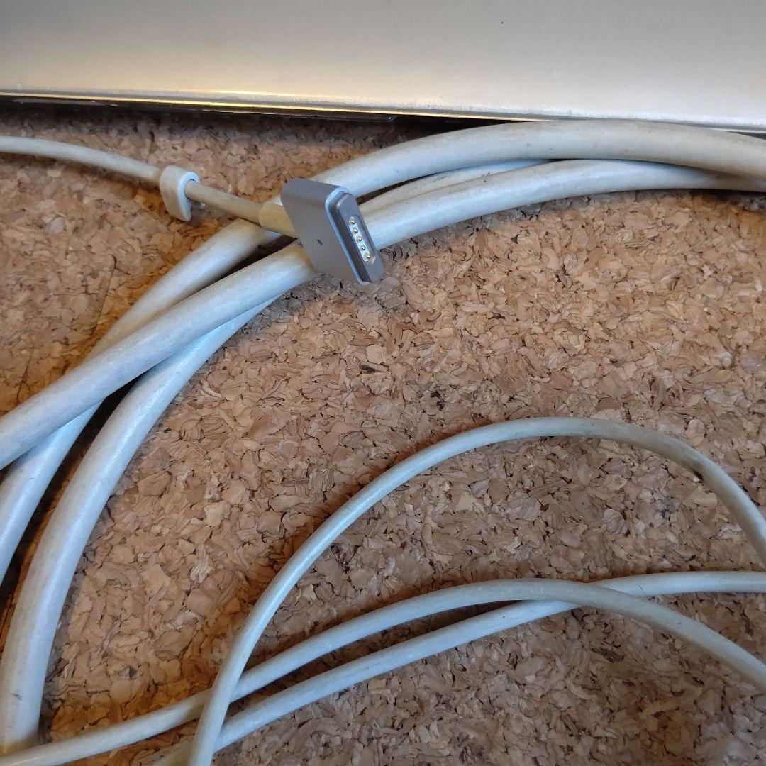 【お値下げ】MacBook Air 2013年 カバー付き