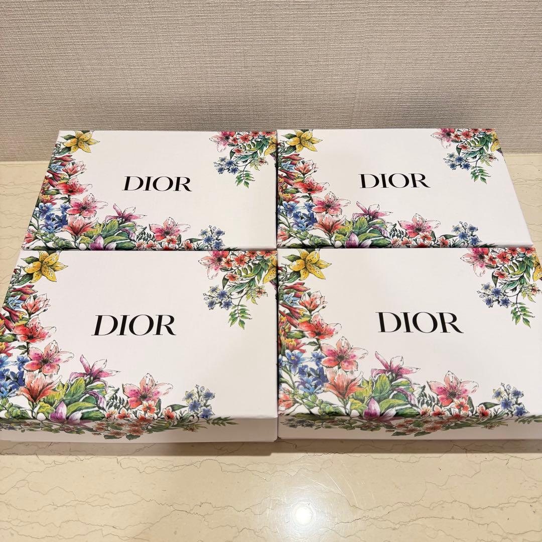 【Miss apple】DIOR 花柄 ギフトBOXetc