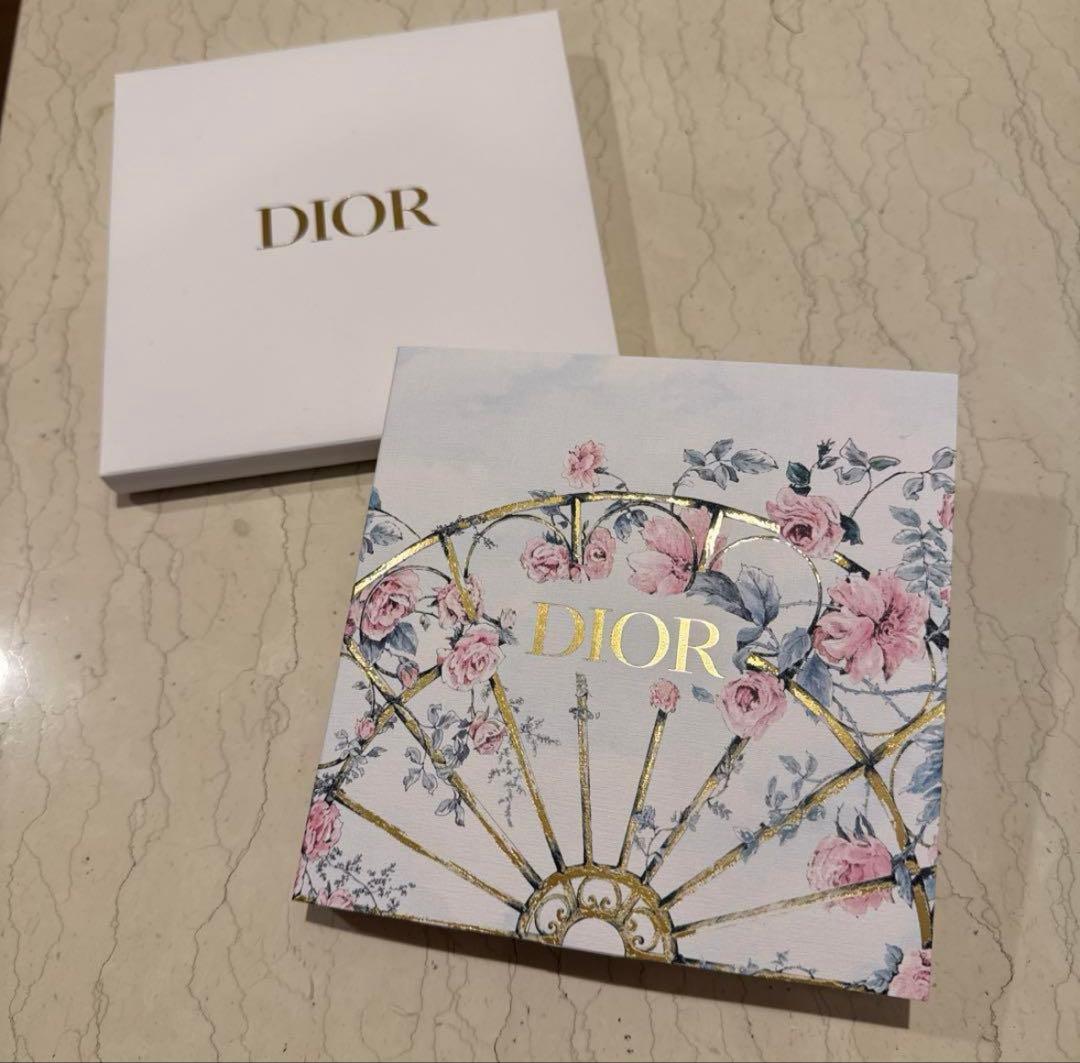 【Miss apple】DIOR 花柄 ギフトBOXetc
