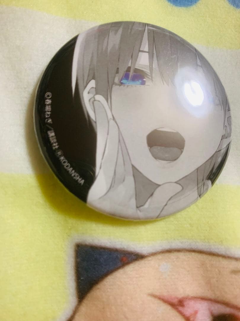 モノクロ 一花　五等分の花嫁　TheキャラSHOP 缶バッジ