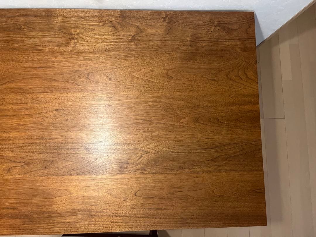 北の住まい設計社 ダイニングテーブル