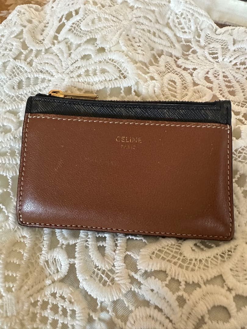 CELINE ブラウンレザーケース