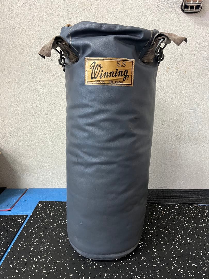 888さん専用ウイニングサンドバッグ旧ロゴ