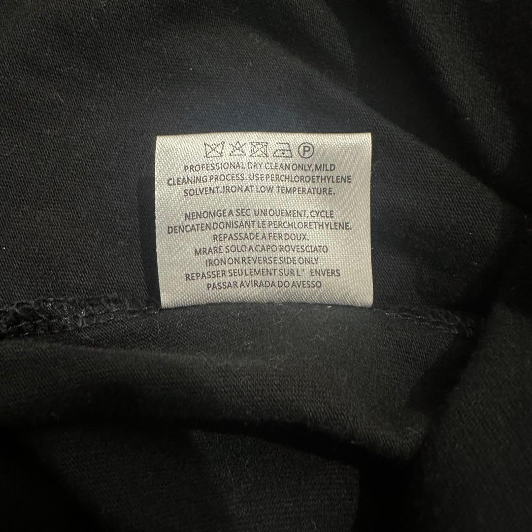 LOEWE ロゴ刺繍 ブラック Tシャツ