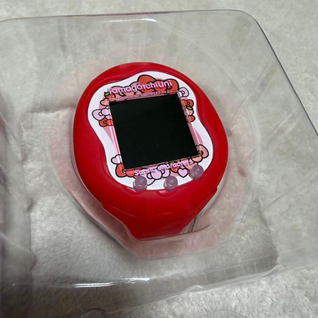 Tamagotchi Uni 赤 Sanrioたまごっちユニサンリオ