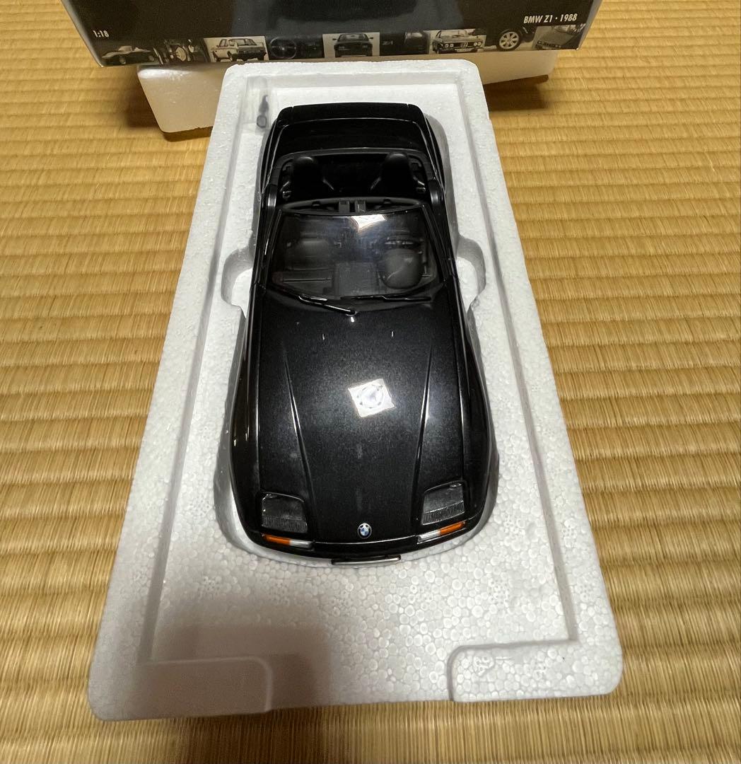 PONミニチャンプス BMW Z1 1988 ブラック autoart