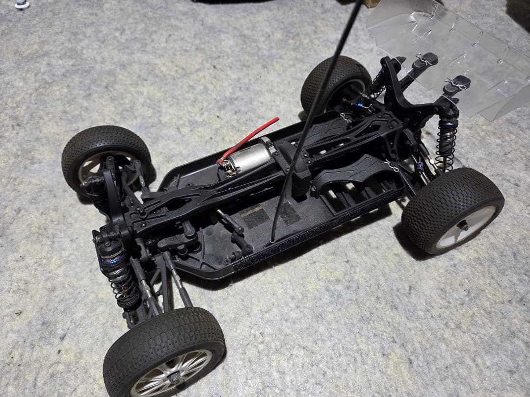 Yokomo B-MAX4 4WD バギー