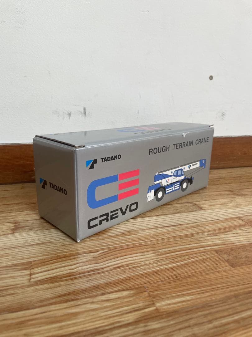 タダノ ROUGH TERRAINCRANE CREVO ミニカー　クレーン