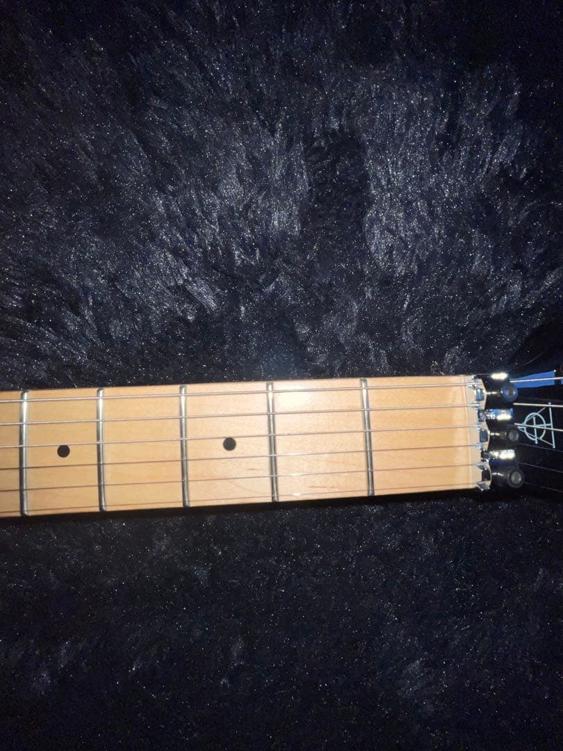 KRAMER Tracii Guns Gunstarランダムスター？