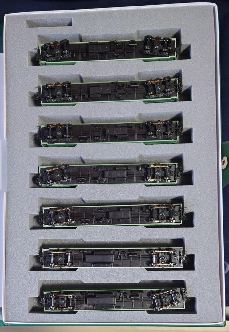 KATO はと青大将 7両+5両+マイ38 2両+EF58