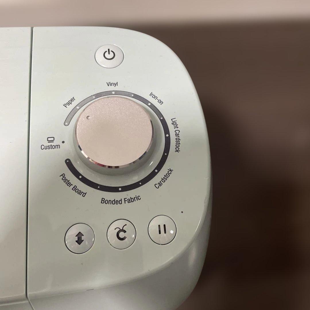 Cricut explore Air2 カッティングマシーン