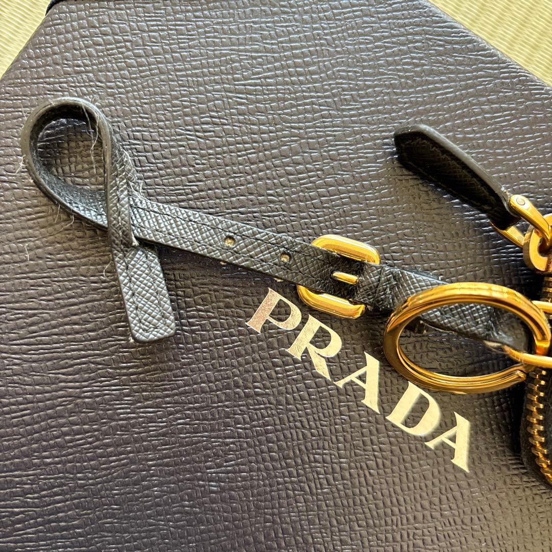 専用☆プラダ・ケース・チャーム☆