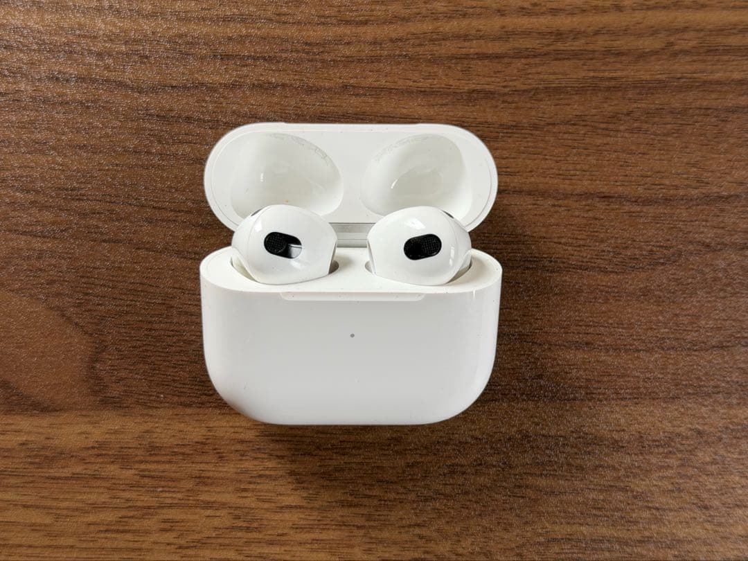 iPhone14 pro &PITKAケース&airpods(第3世代)