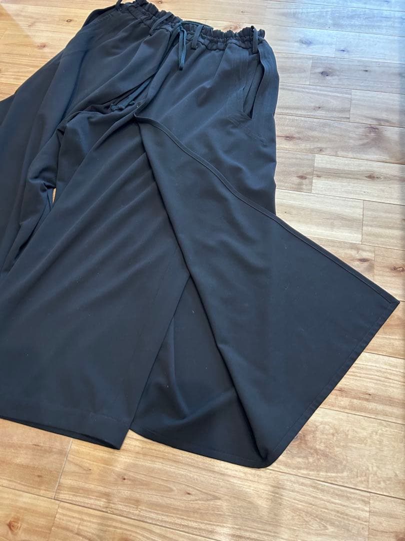 S’YTE ヨウジヤマモト　ラップタイプガウチョパンツ(ユニセックス)