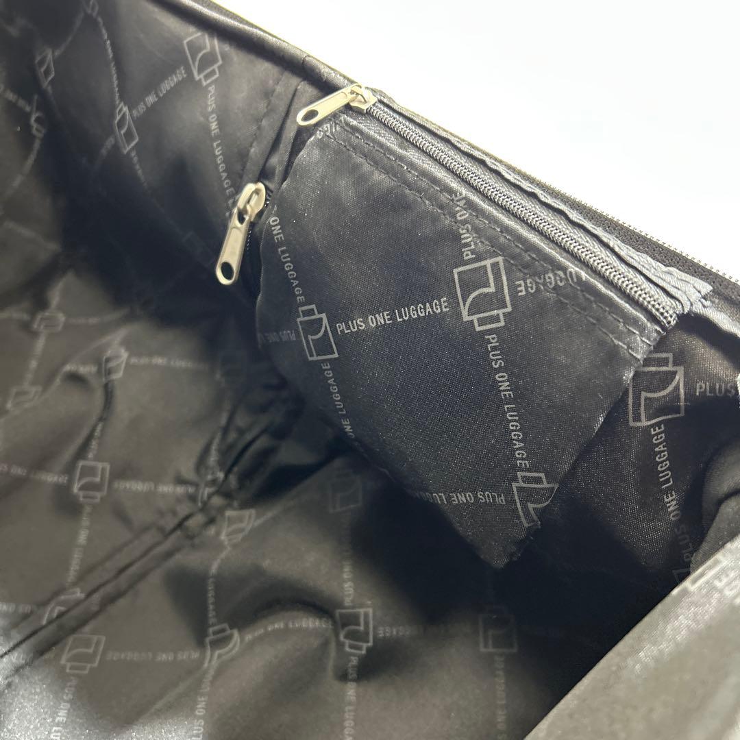 【美品】PLUS ONE LUGGAGE 縦型ソフトキャリー　60L