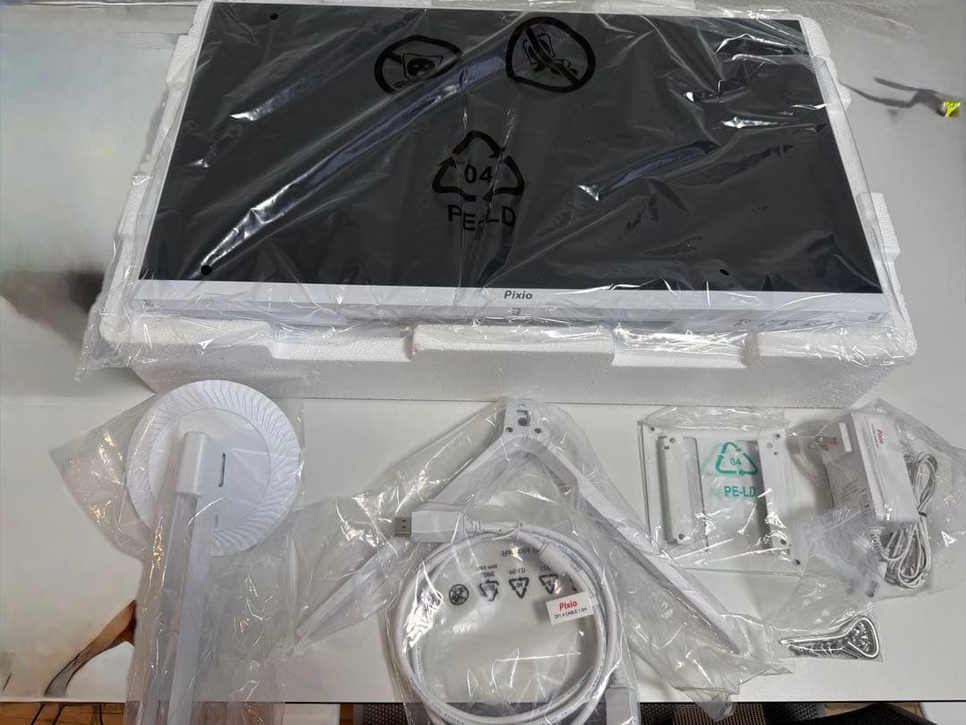 Pixio ディスプレイ PX248 wave white