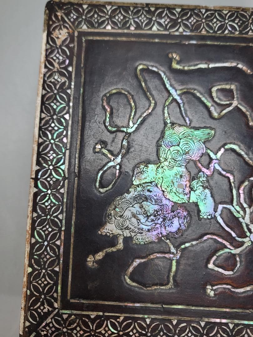 中国美術 螺鈿 獅子紋 朱漆 香炉台 DT507