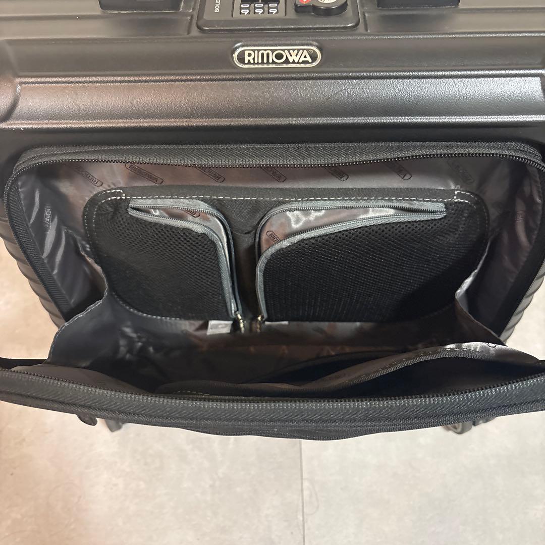 RIMOWA ボレロ 4輪 キャビン 30L｜スリーブ付き／正規店購入