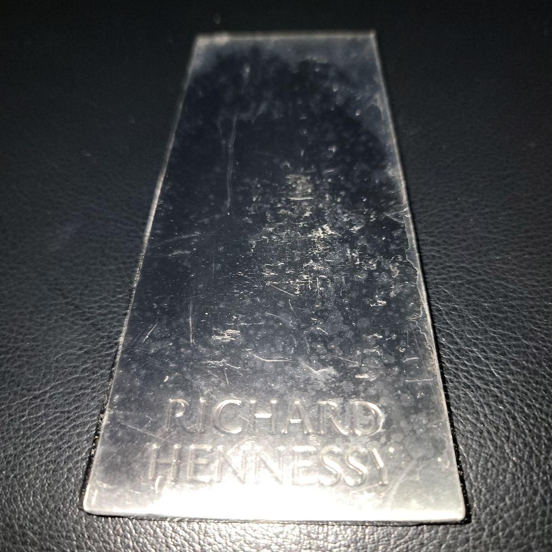 リシャールヘネシー正規品 700ml バカラ製空き瓶、化粧箱、外箱あり