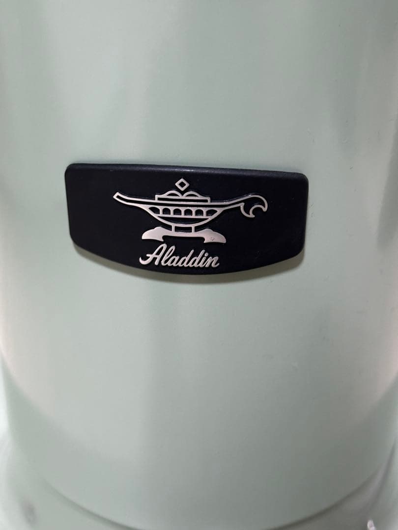 アラジン 遠赤外線グラファイトヒーター 2023年製CAH-1G9D グリーン