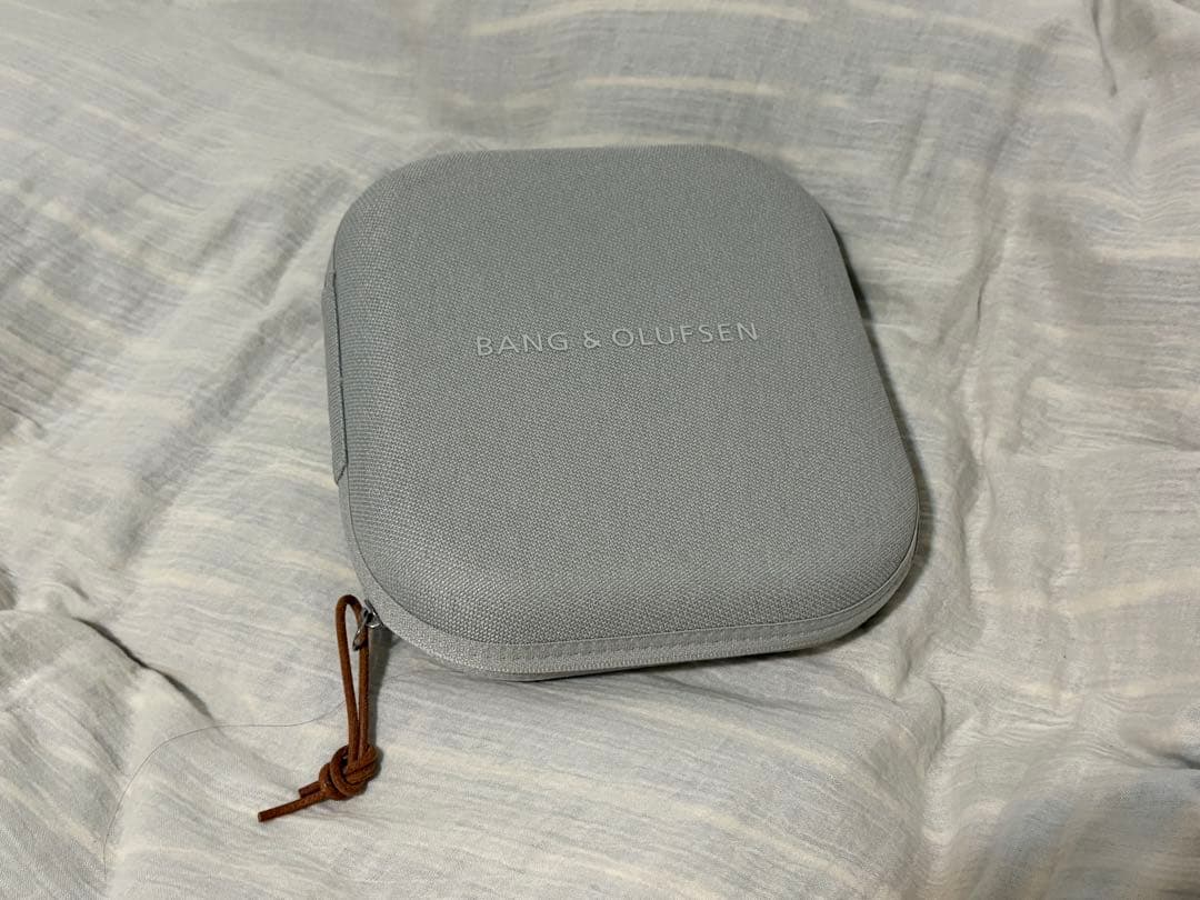 Bang & Olufsen HX ワイヤレスヘッドホン