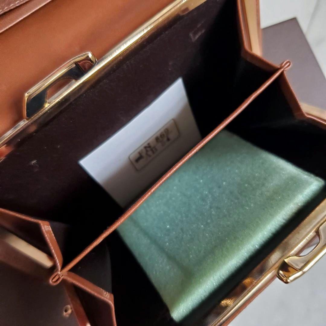 バーバリー BURBERRY 折り財布 ミドル がま口 極美品 レザー ブラウン