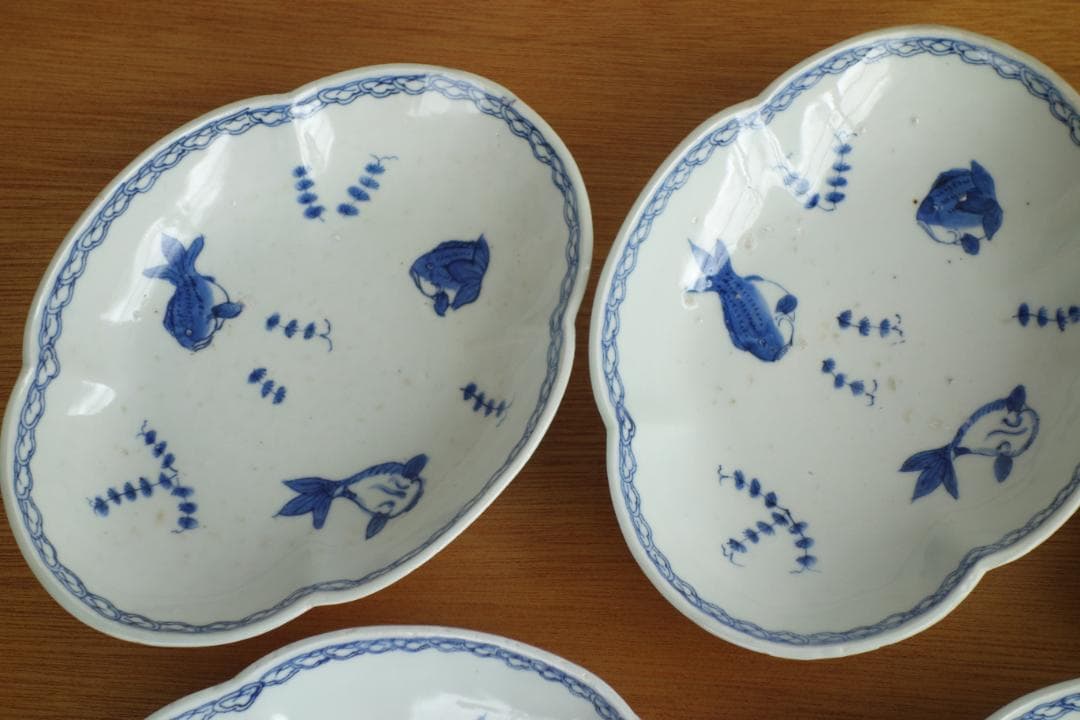 江戸中期　古伊万里　染付木瓜皿５客　金魚柄