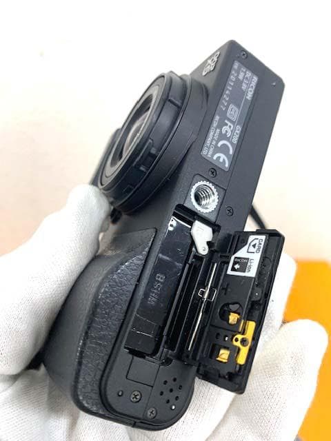 RICOH☆GX200 VF-1 外付けファインダー付属☆高級コンデジ☆現状品
