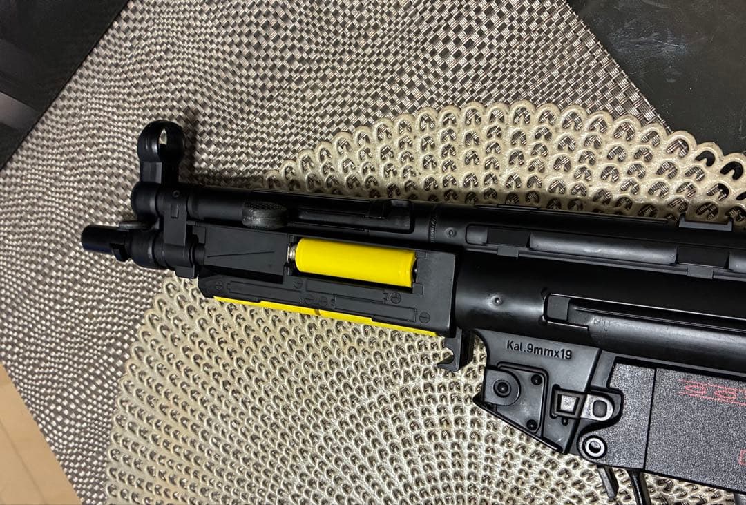 美品　東京マルイ カスタム品　H&K MP5A5 金属ピニオン　リチウム電池箱付