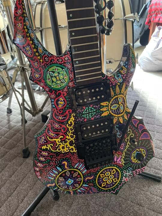 hide サイケ自作ギター