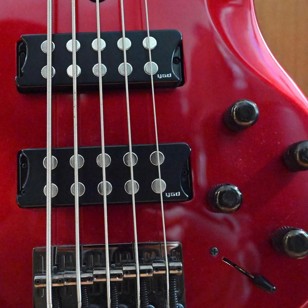 ベース YAMAHA TRBX305