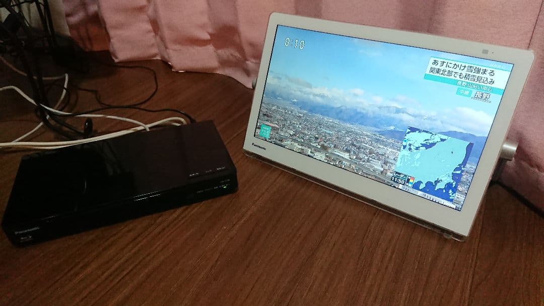 Panasonic ポータブル 液晶テレビ UN-TD9S ✩リモコン付き