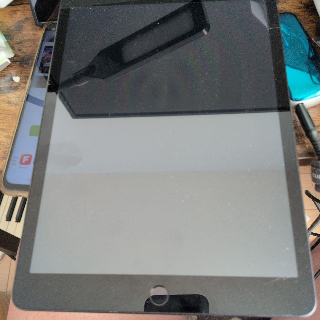 iPad 10.2インチ ブラック 本体