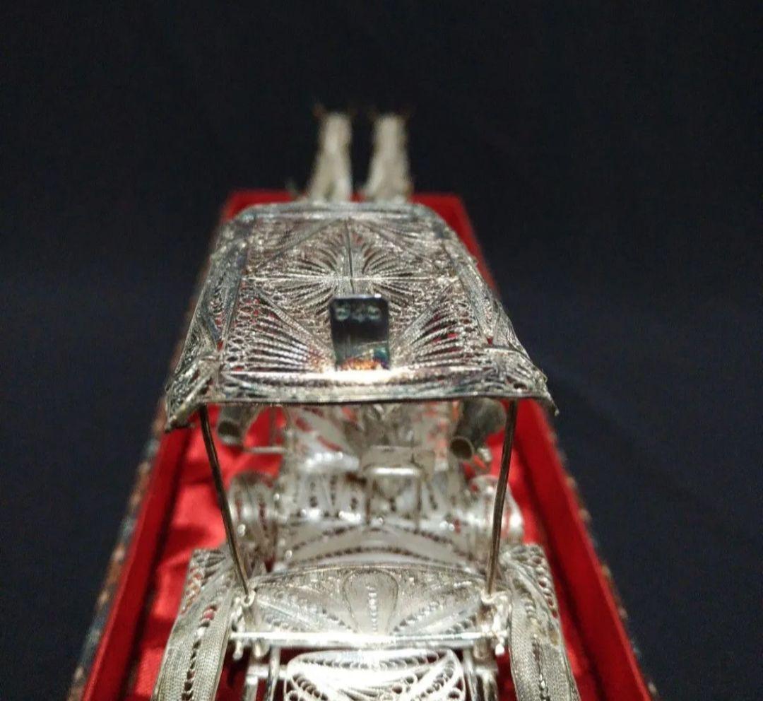 銀製　　銀細工　　馬車　　置物