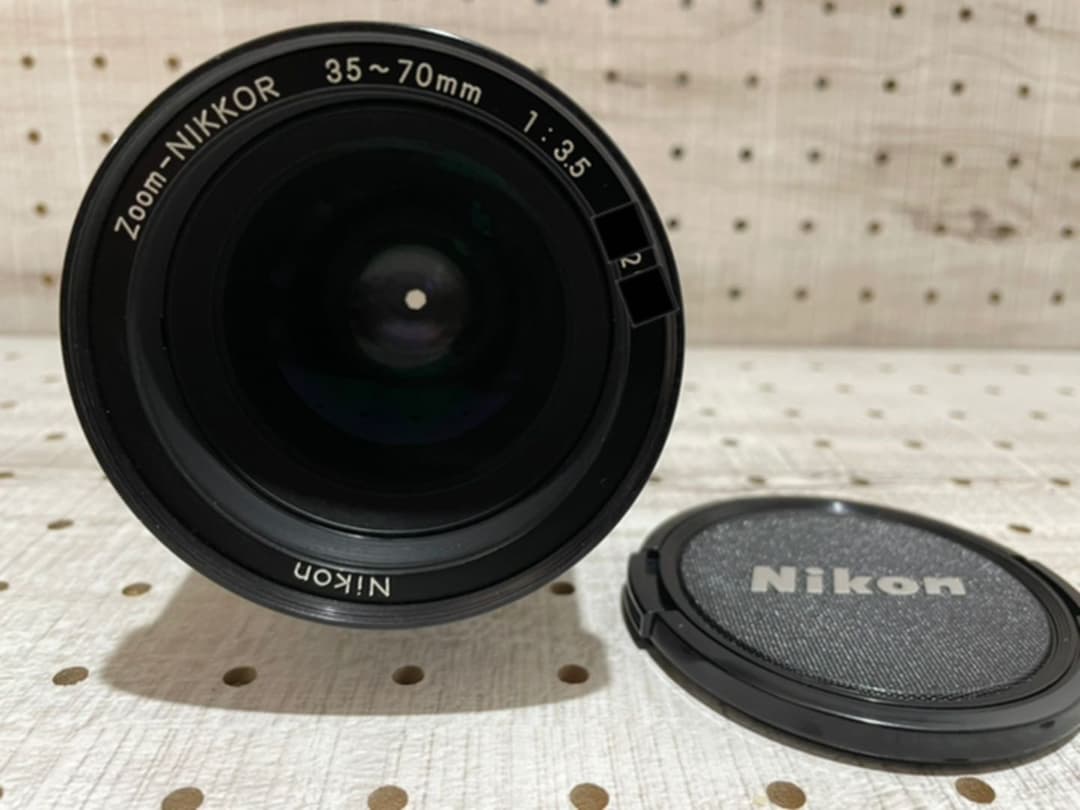 Zoom Nikkor Ai 35-70-mm F3.5 ニコン [Ai改]