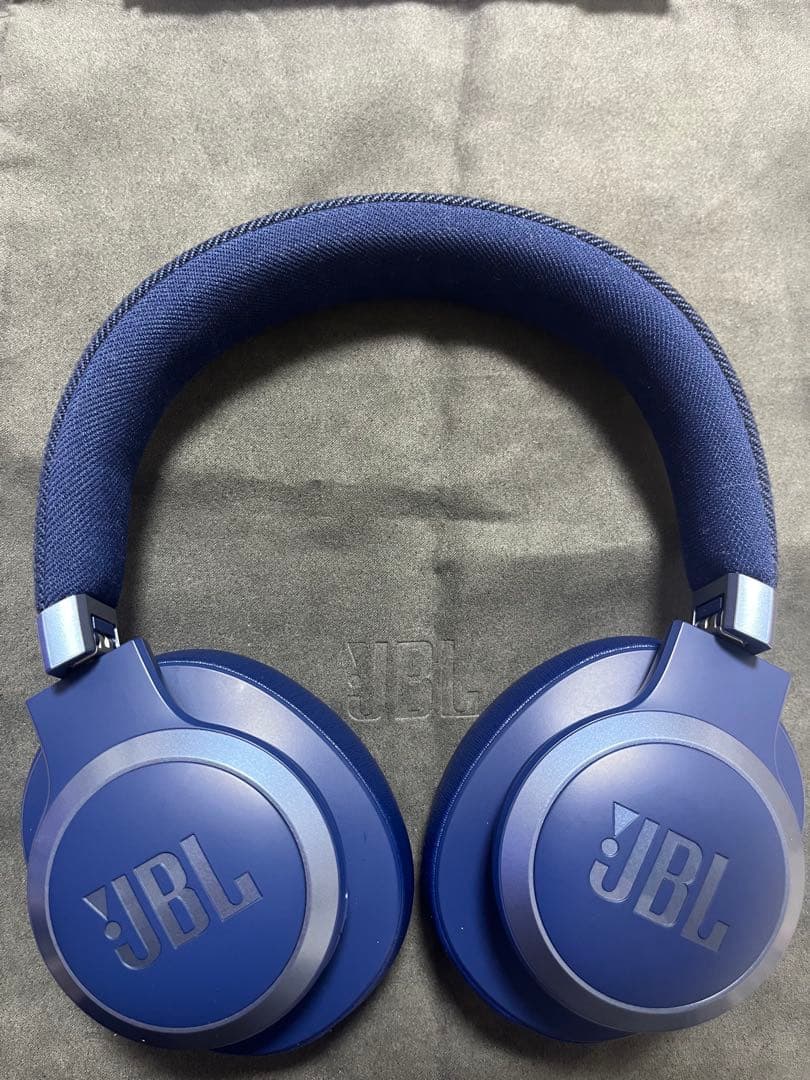 ヘッドホン JBL LIVE770NC