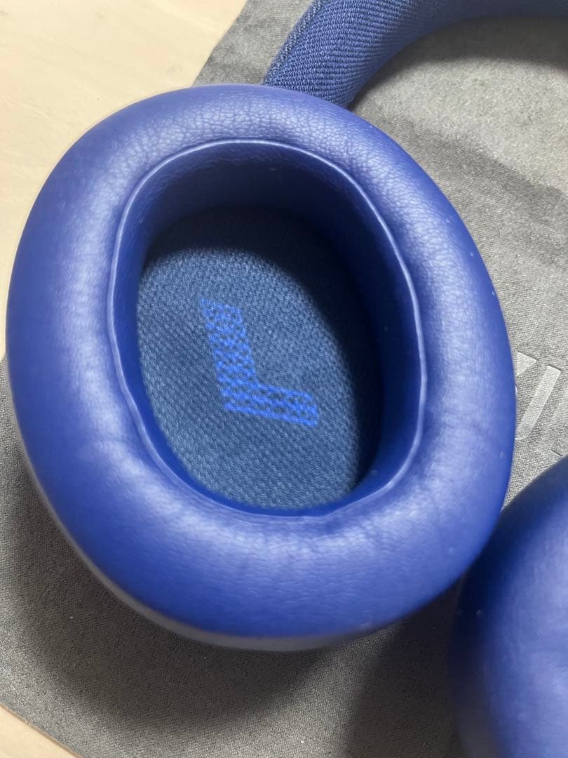 ヘッドホン JBL LIVE770NC