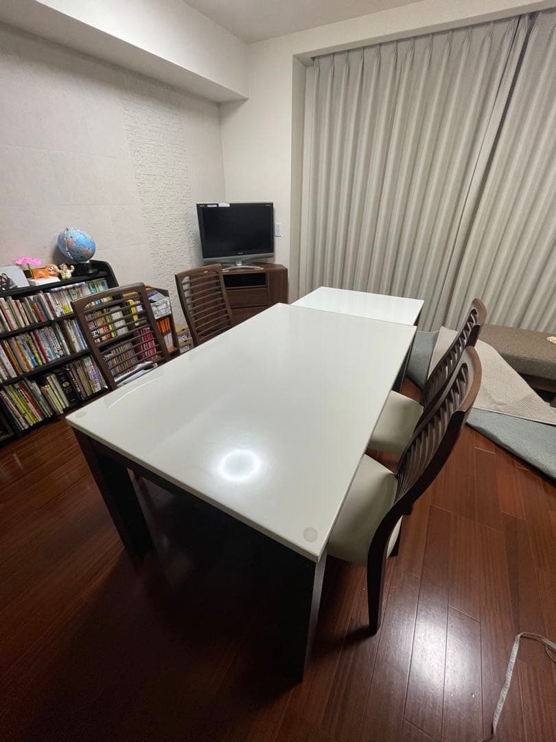 【伊勢原様】ホワイト天板ダイニングテーブルセット