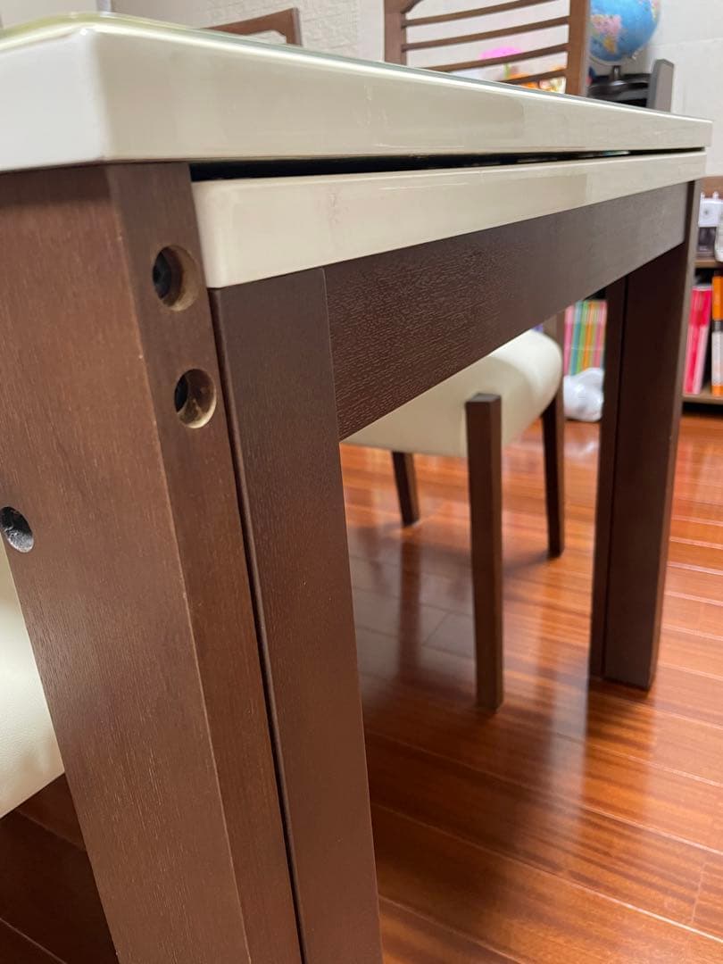 【伊勢原様】ホワイト天板ダイニングテーブルセット