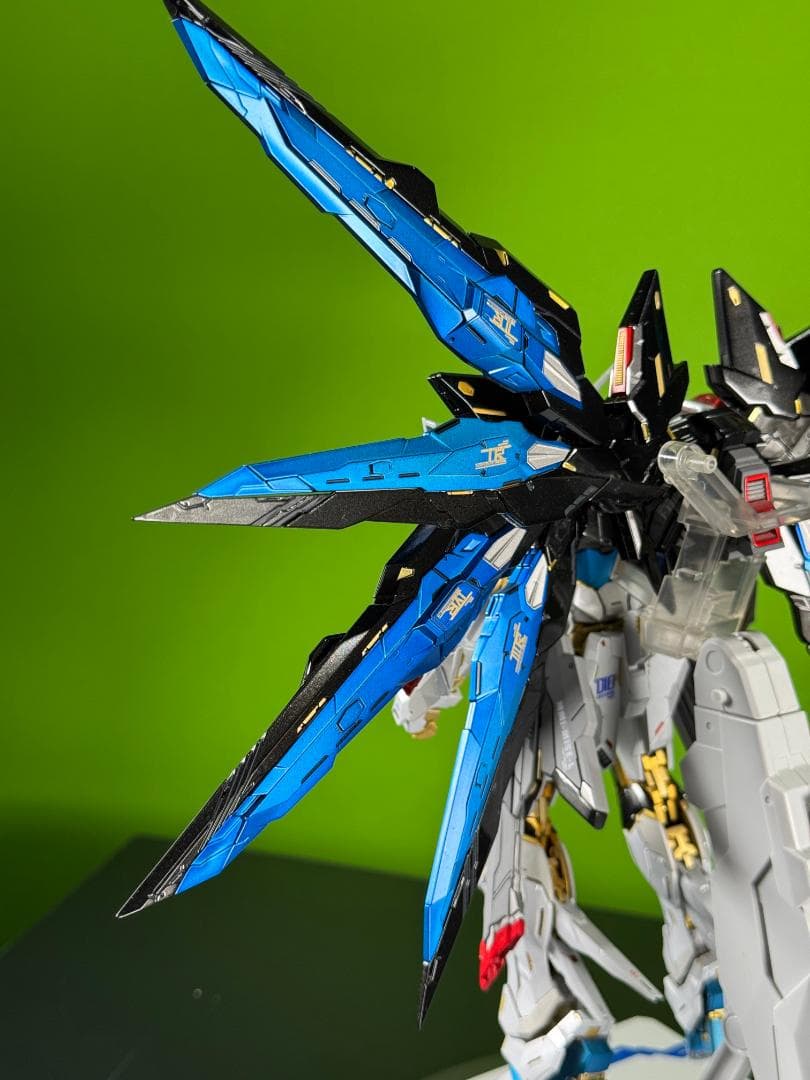全塗装完成品 ✨ ストライクフリーダムガンダム / mgex 海外製品