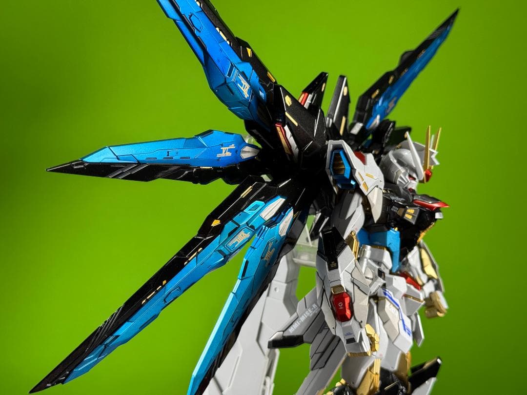 全塗装完成品 ✨ ストライクフリーダムガンダム / mgex 海外製品