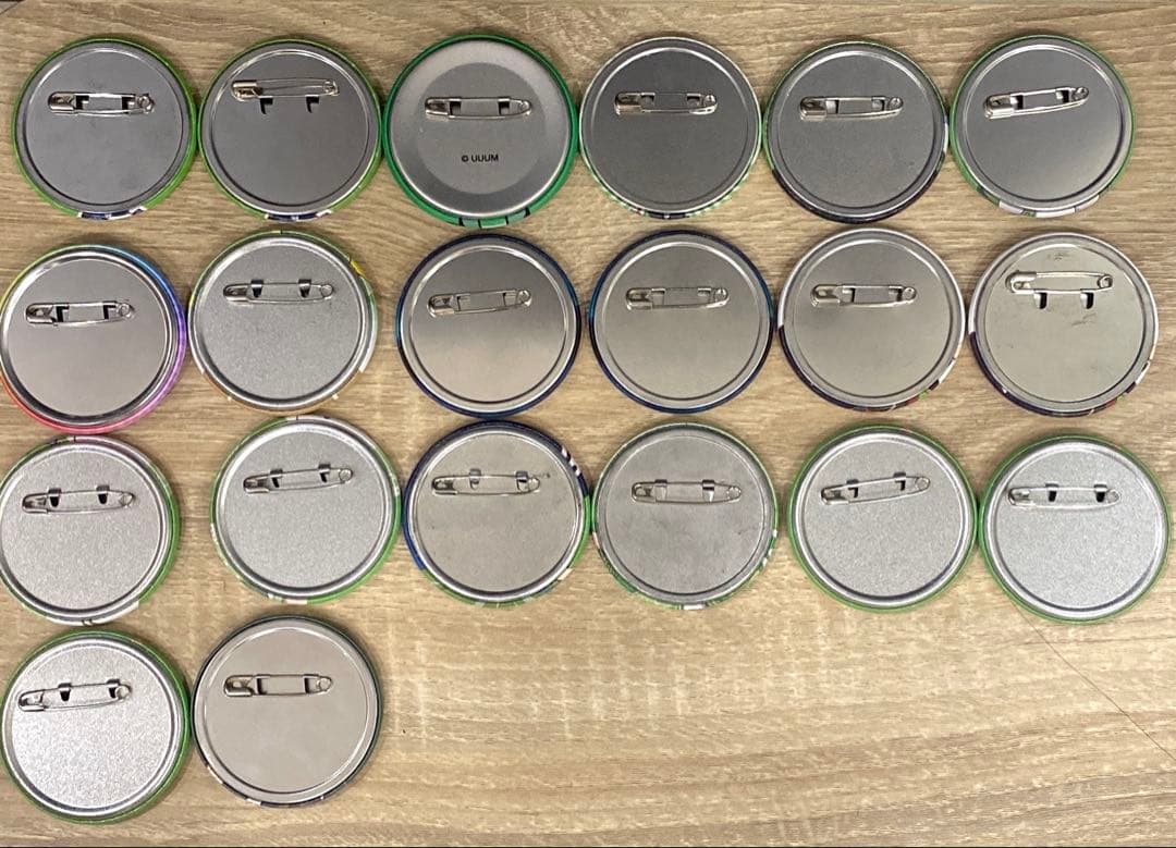 カラフルピーチ　からぴち　じゃぱぱ　缶バッジ　まとめ売り