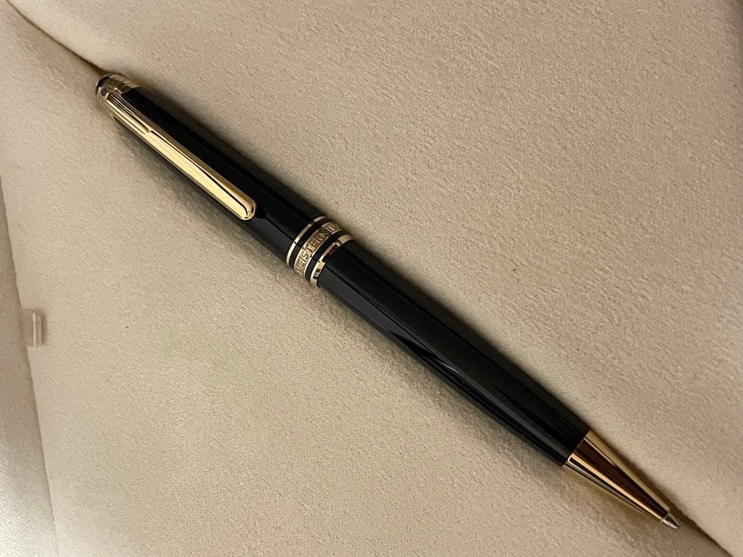 ‼️限定品‼️モンブラン ユニセフボールペン‼️サファイア‼️化粧箱サービスガイド付属