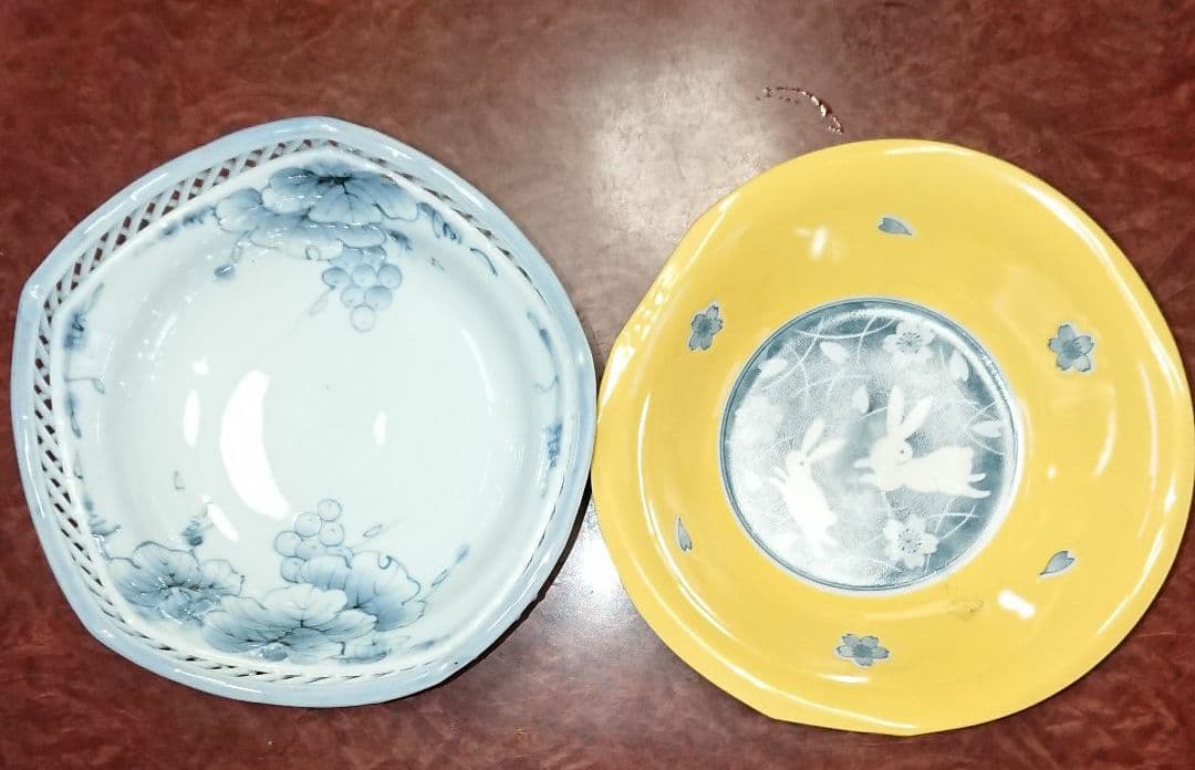 透かし陶器大鉢と黄色うさぎ大鉢・未使用品