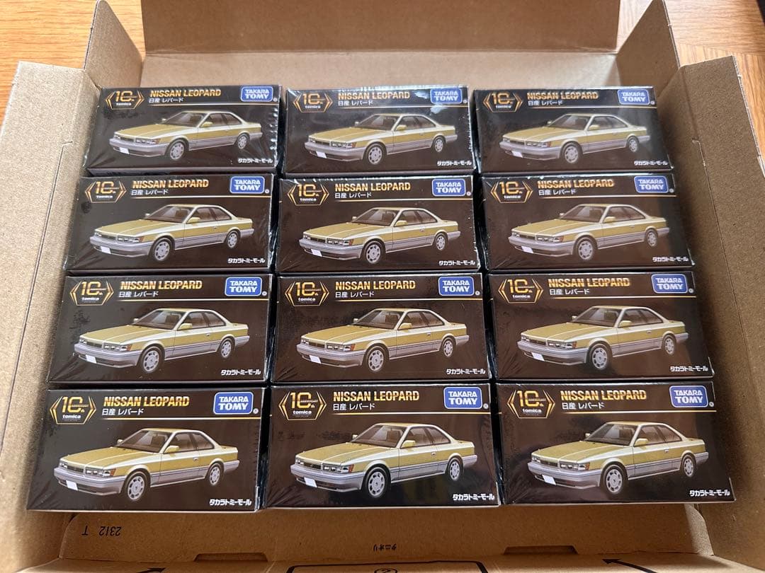 12台セット！トミカプレミアム 10周年 日産 レパード タカラトミーモール限定