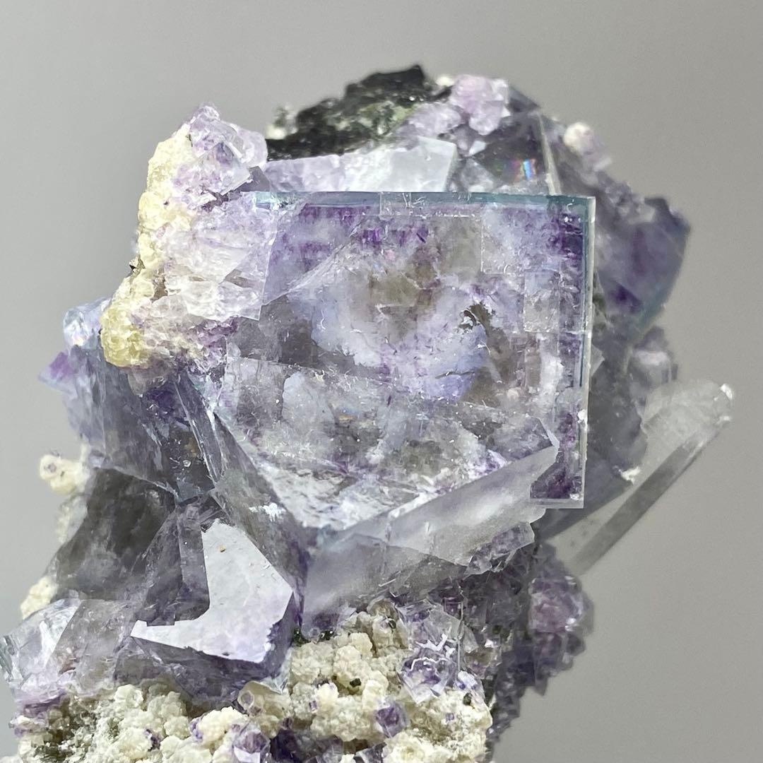 ヤオガンシャン　フローライト　クォーツ　マイカ　鉱物標本　原石　天然石　ストーン