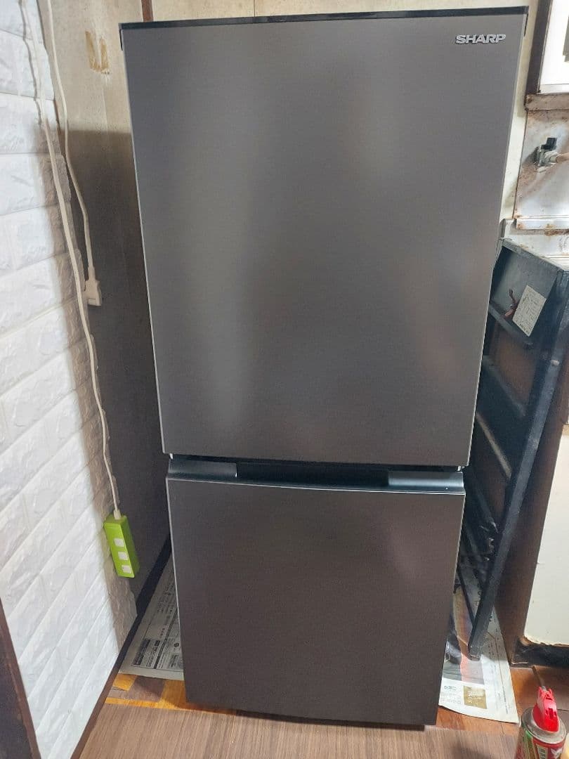 【極美品】2024年製 SHARP 冷蔵庫 SJ-D15K-H 152L