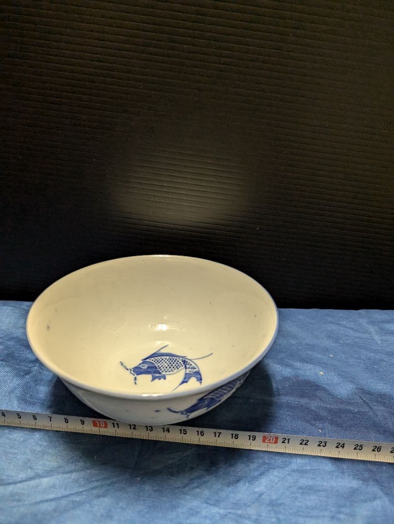 中国景徳鎮染付、魚文器