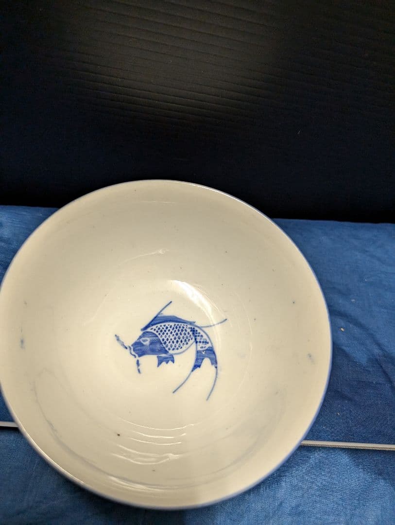 中国景徳鎮染付、魚文器